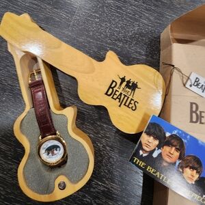 Beatles Gold/Leather Strap Watch VINTAGE 1996